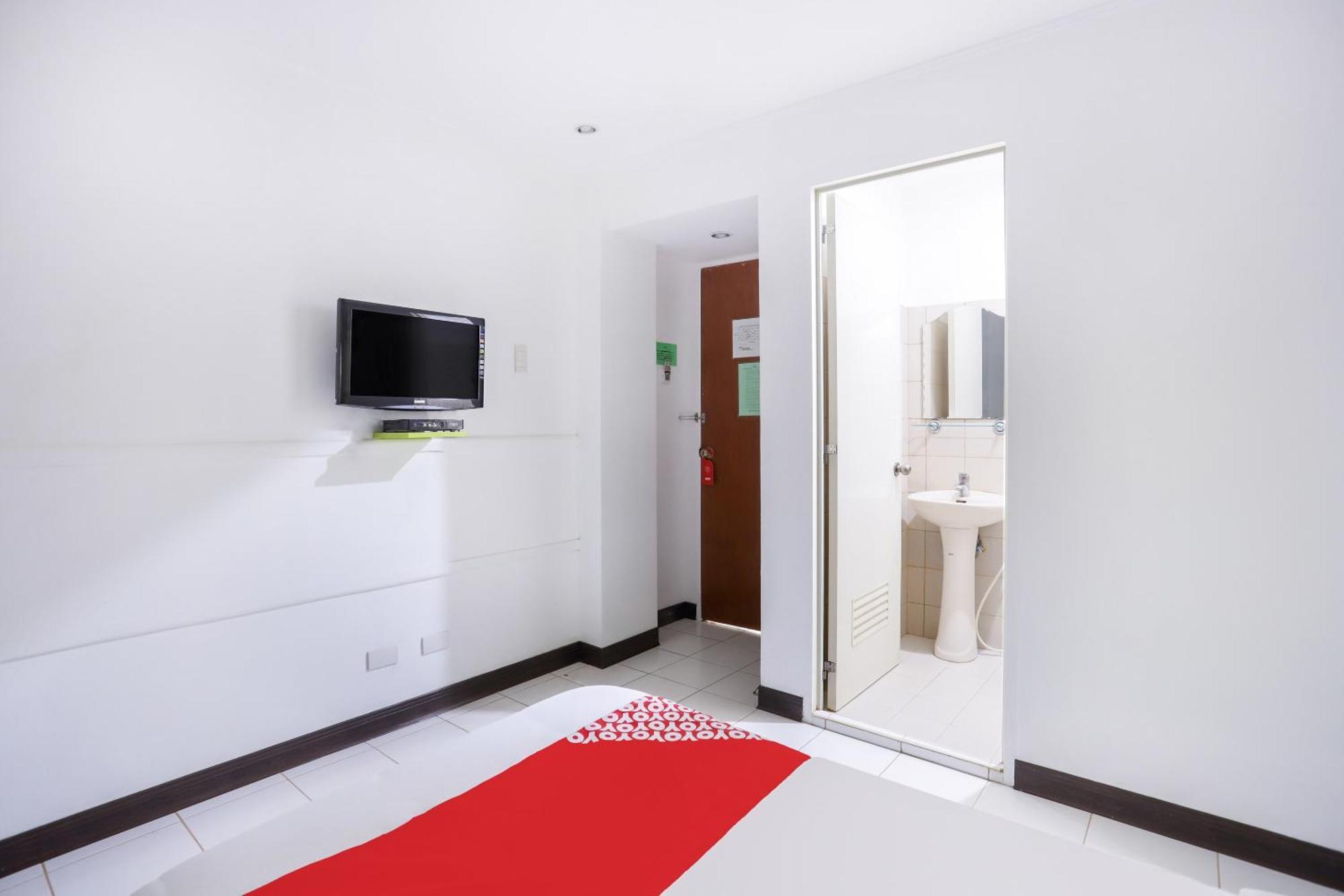 Oyo 210 Apple Tree Suites Cebu Exteriér fotografie